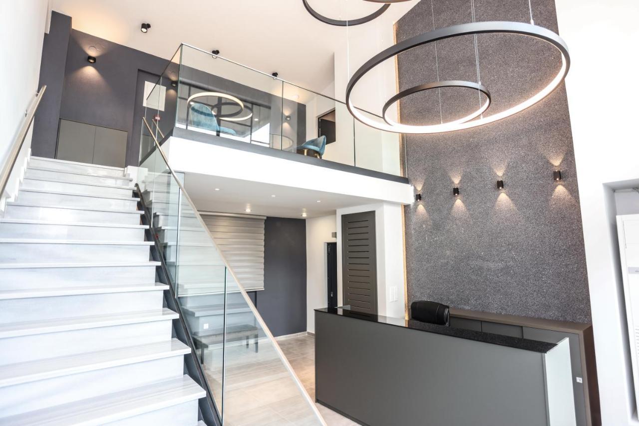 Cynthia Aparthotel Vrasná Exteriör bild
