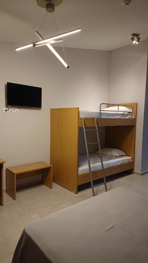 Cynthia Aparthotel Vrasná Rum bild