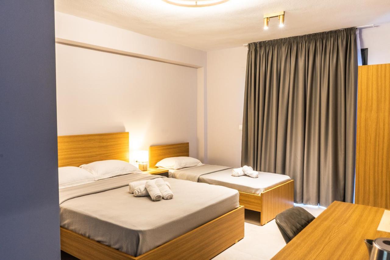 Cynthia Aparthotel Vrasná Exteriör bild